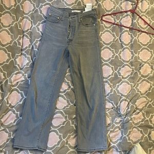 Levi’s ribcage straight ankle jeans